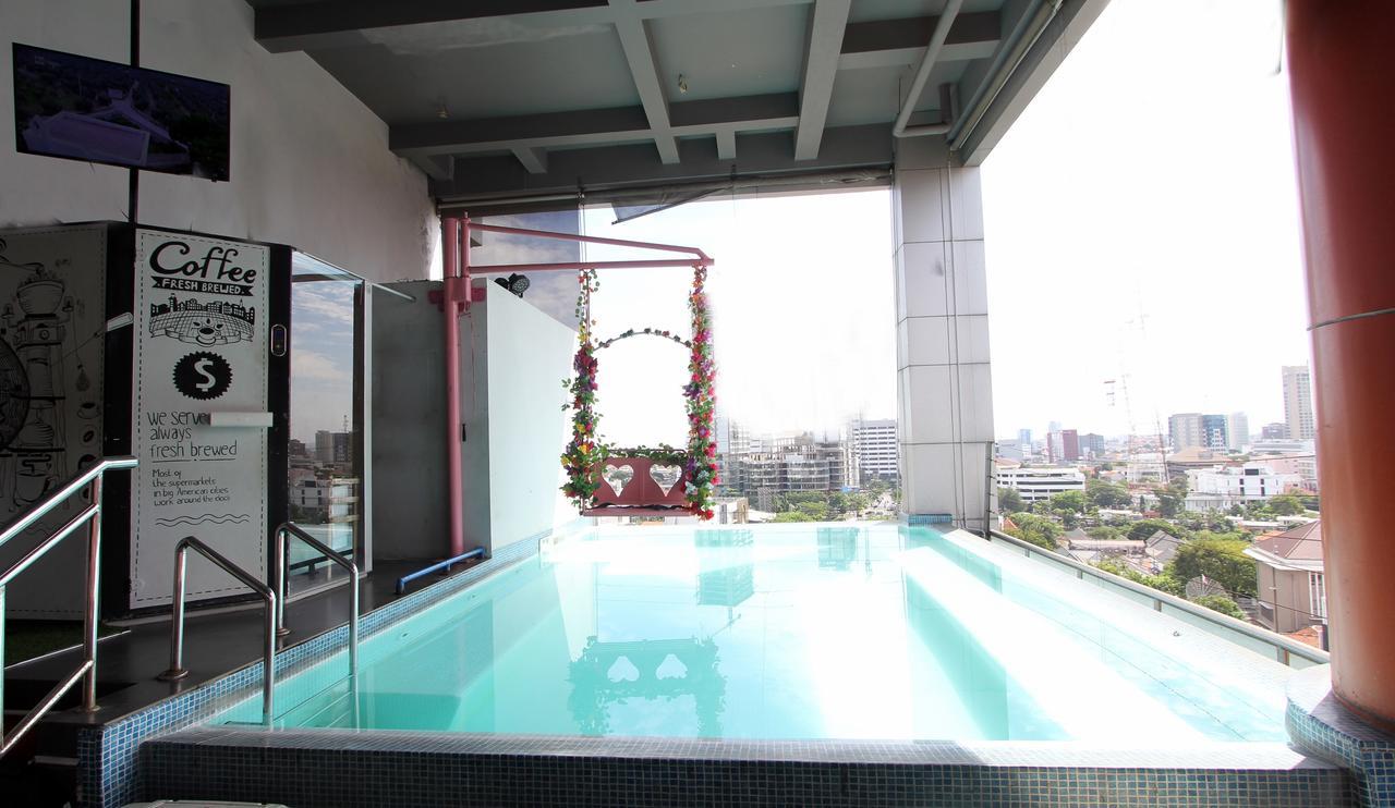 G Suites Hotel By Amithya スラバヤ エクステリア 写真