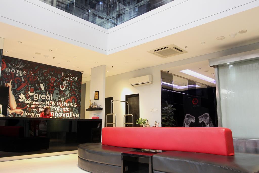 G Suites Hotel By Amithya スラバヤ エクステリア 写真