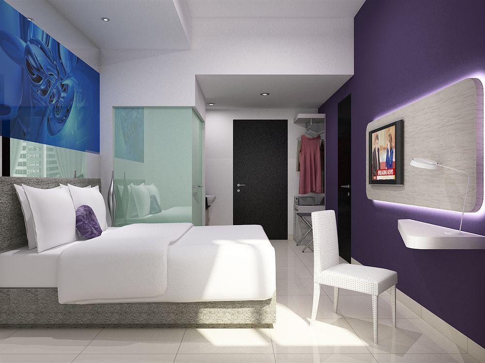 G Suites Hotel By Amithya スラバヤ エクステリア 写真